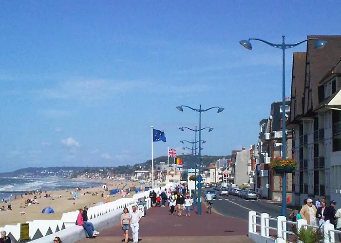 Hotel Des Falaises Villers-sur-Mer