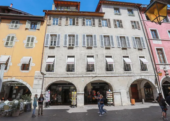 Bed and Breakfast Nid Douillet Annecy
