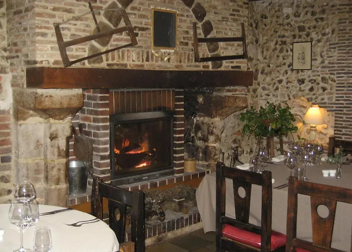 Hôtels à Charny-Oree-de-Puisaye
