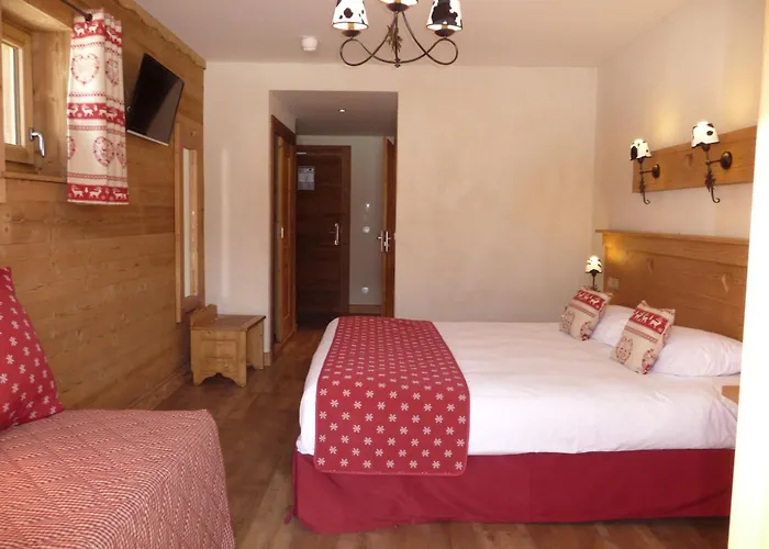 Chalet-Hôtel Le Beausoleil, The Originals Relais  Fontcouverte-la-Toussuire