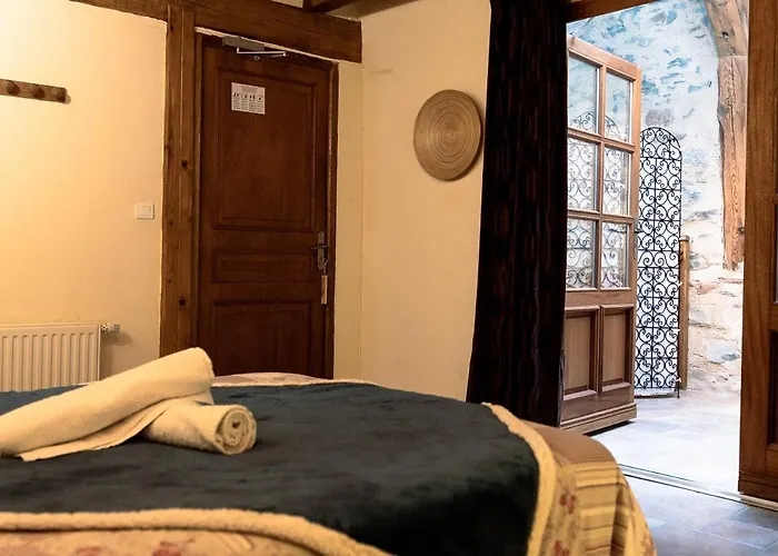 Auberge Des Calades Les Estables