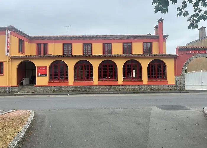 Hôtels à Cerizay
