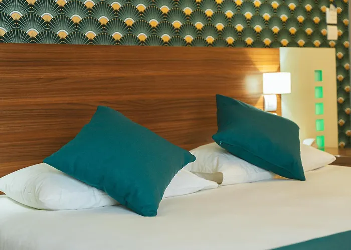 Holidays & Work Hotel Sanary-sur-Mer
