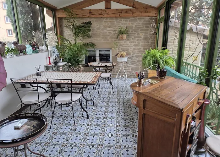 Maison d'Hôtes et Roulotte Le 6 Bis Romans-sur-Isère