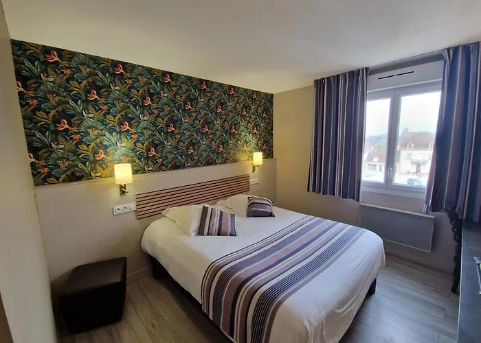 Hotel Restaurant l'Amandois Saint-Amand-Mont-Rond
