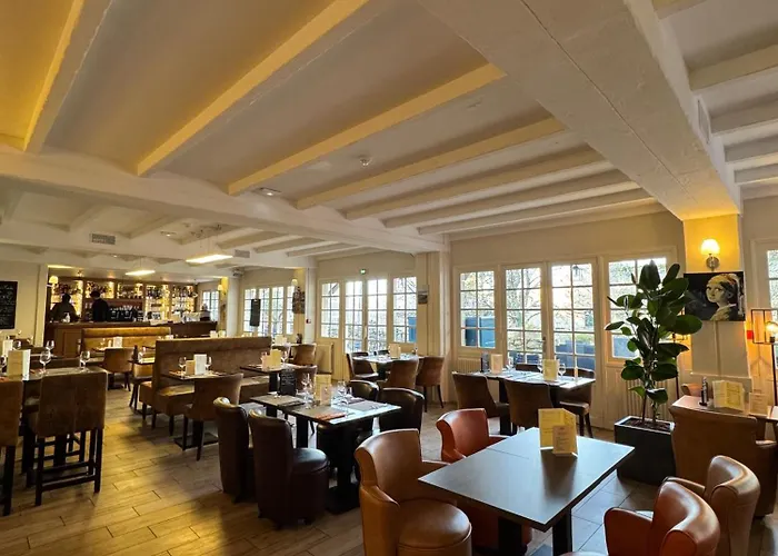 Best Western Blanche de Castille Dourdan