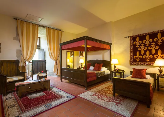 Couiza Hotels