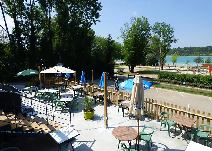Hotel Restaurant La Chaumiere du Lac Clairvaux-les-Lacs