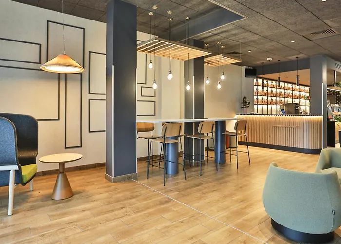 Hotel Campanile PRIME - La Roche Sur Yon Centre Gare