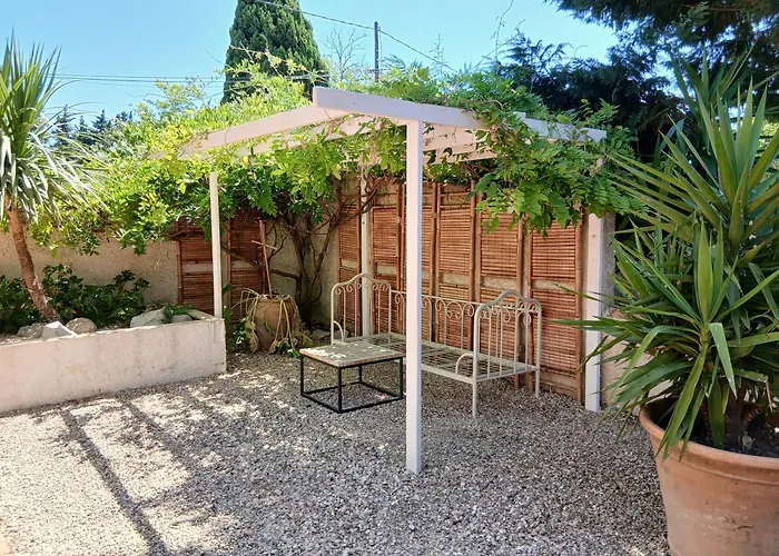 Mas D'Alivon Hotel Arles