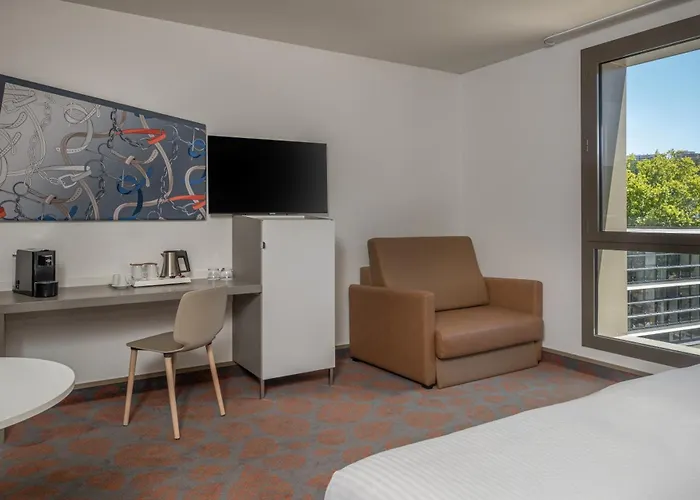 Spark By Hilton Lyon Park Saone