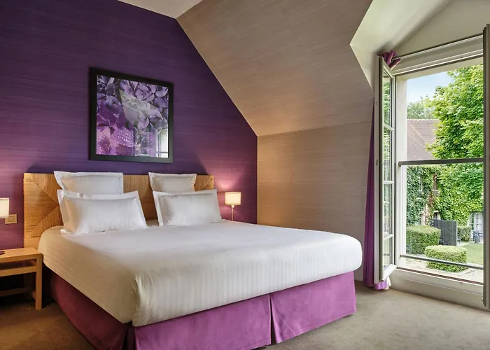 Hoteles en Villiers-le-Mahieu