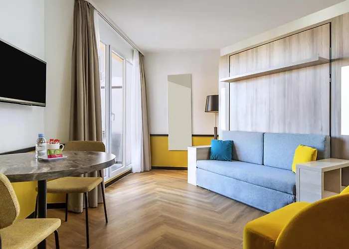 Montrouge Hotels