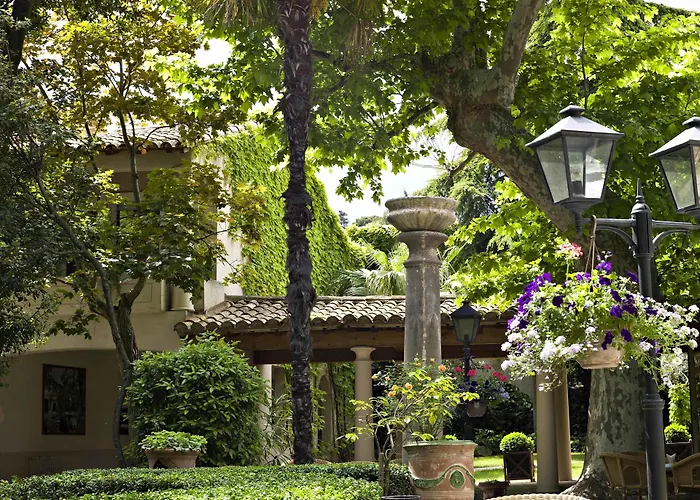 Najeti Hôtel la Magnaneraie Villeneuve-lès-Avignon