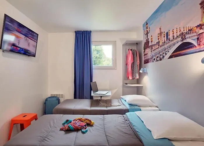Welcomotel Les Mureaux