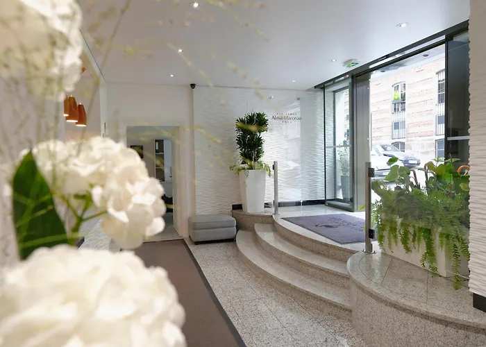 Residence Alma Marceau Paris