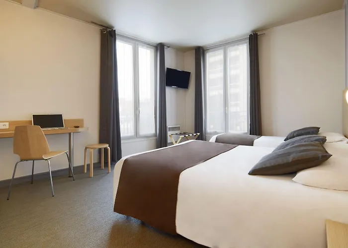 Hotel Paris Villette