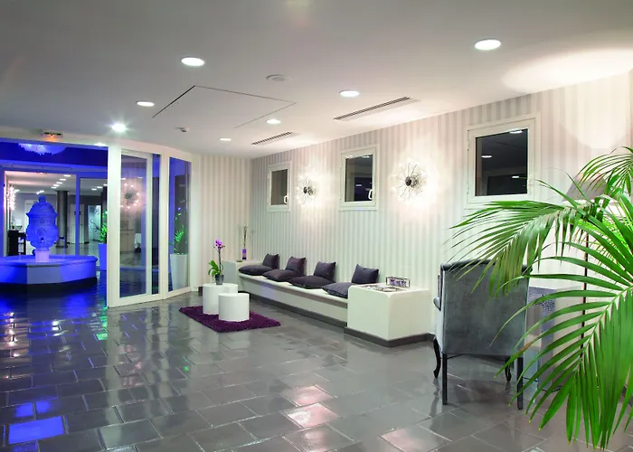 Zenitude Hôtel-Résidences Le Cannet