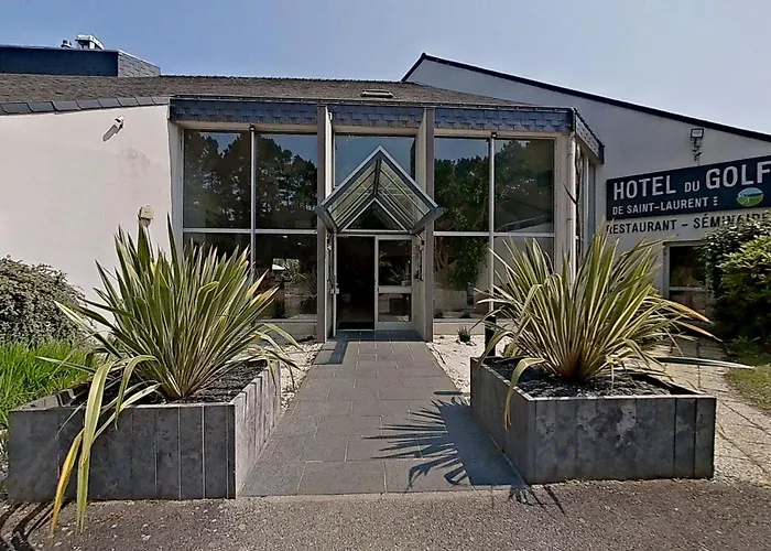 Hôtel du Golf Saint-Laurent,The Originals Relais Ploemel