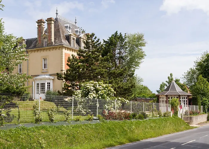 Les Villas d'Arromanches, Les Collectionneurs
