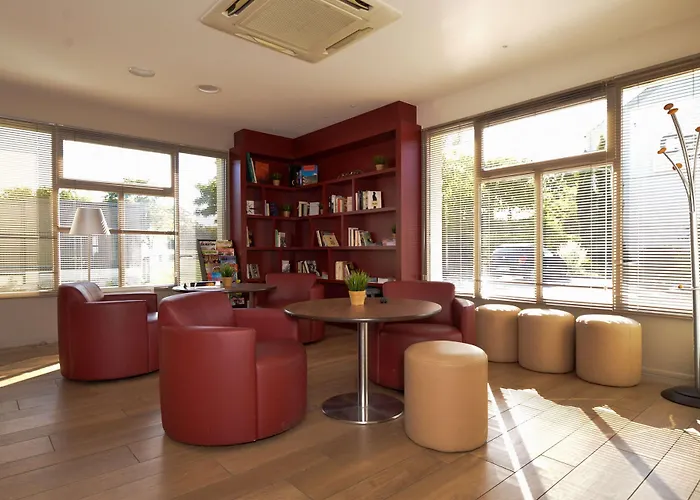 Hotel Campanile Reims Ouest - Tinqueux