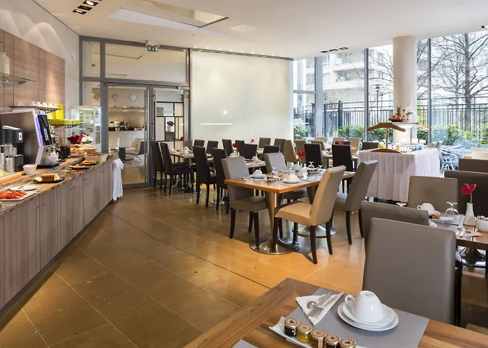 Residhome Courbevoie La Defense