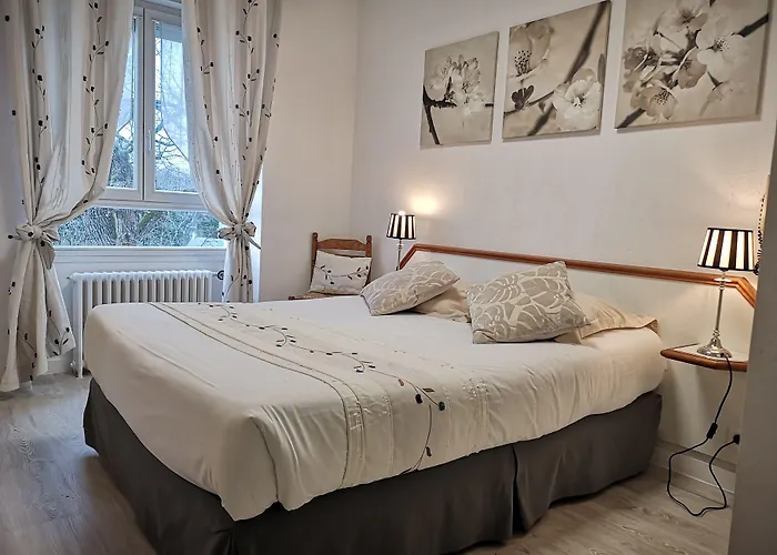 Hotel Les Camelias à Bagnoles de l'Orne Normandie
