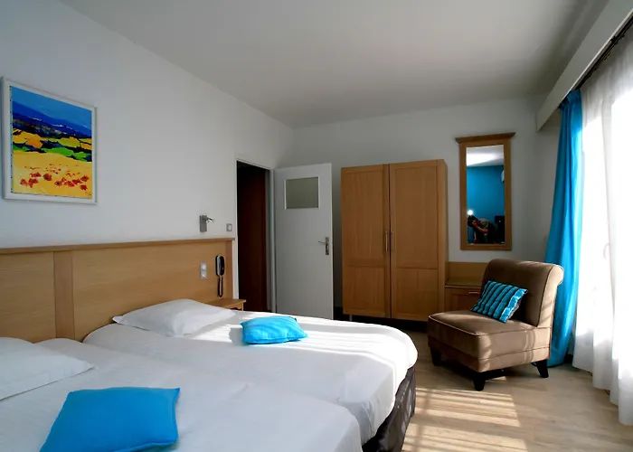 Logis Hotel Restaurant Spa Beau Site Luxeuil-les-Bains