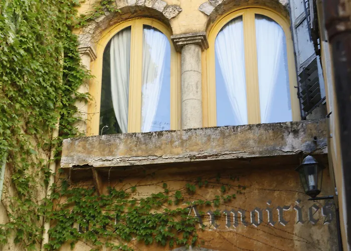Hotel les Armoiries Valbonne