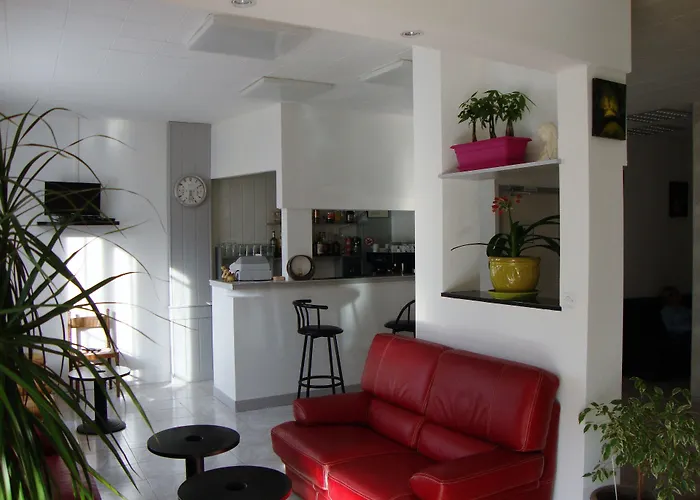 Hotel Au Petit Languedoc Lourdes