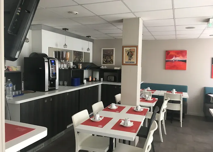 Hotel Novella Nantes Centre Gare