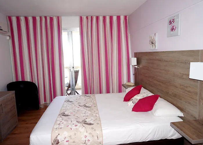 Logis Hotel Le Col De L'ange Draguignan