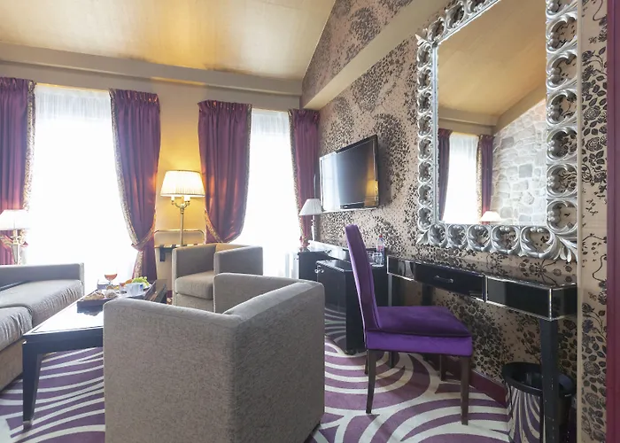 Hotel Du Beaumont Paris