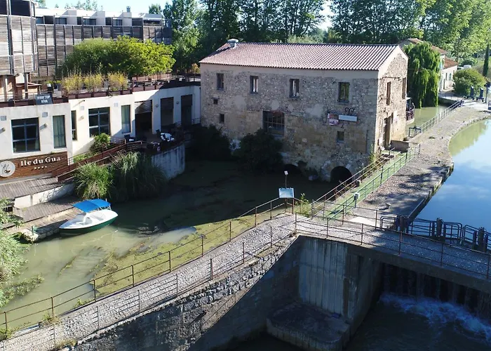 Boutique Ile Du Gua Suites Narbona