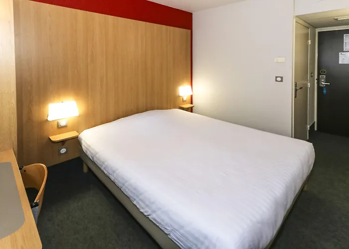 B&B HOTEL Clermont-Ferrand Sud Aubière