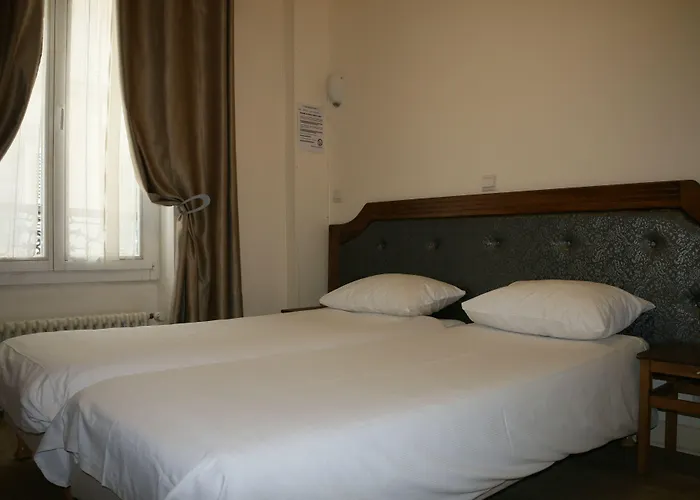Grand Hotel De Clermont Paris
