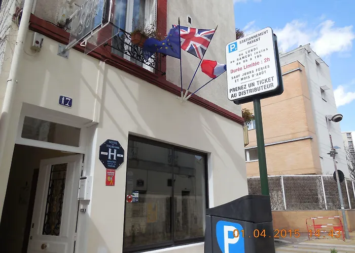 Hotel Le Petit Chateau Proche Parc Des Expositions Porte De Versailles Malakoff