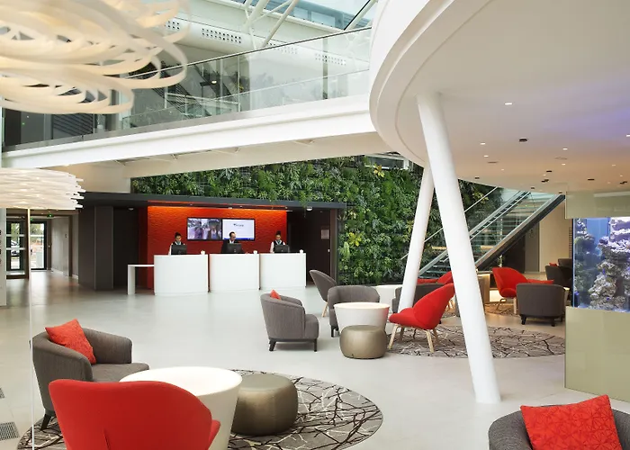 Hotel Oceania Paris Roissy Cdg à Le Mesnil-Amelot