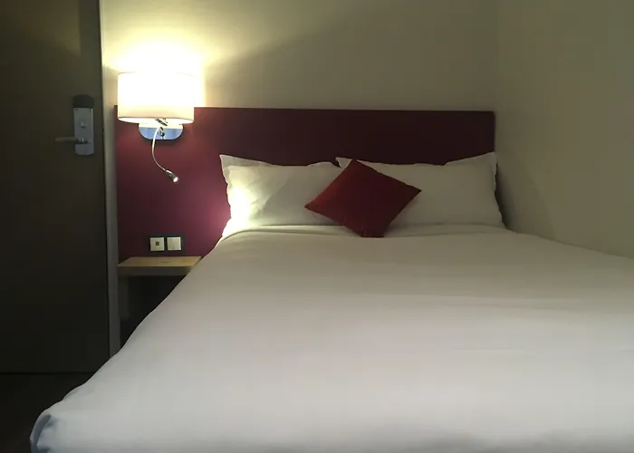 Hotel Courcelles Médéric París