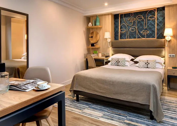 Serotel Suites Opera Paris