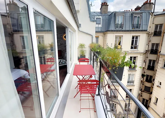 Mom'Art Hotel Paris