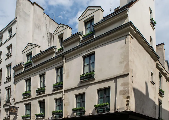 Charles V Hotel Paris
