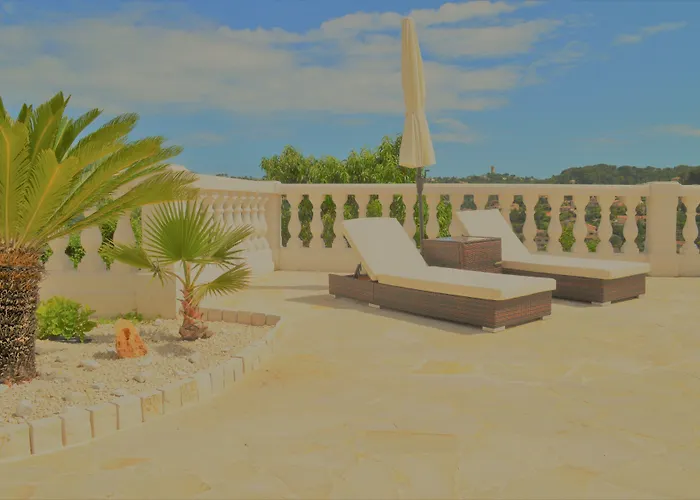 Villa La Terre Des Lauriers Vallauris