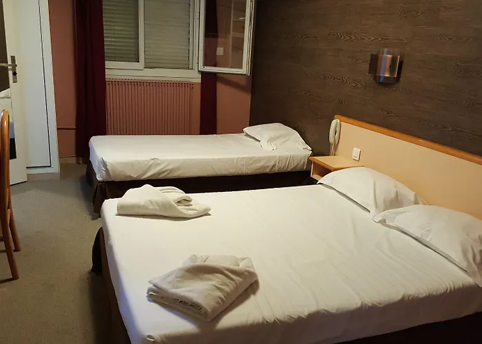 Hotel Logis Les Cigalons à Marseille