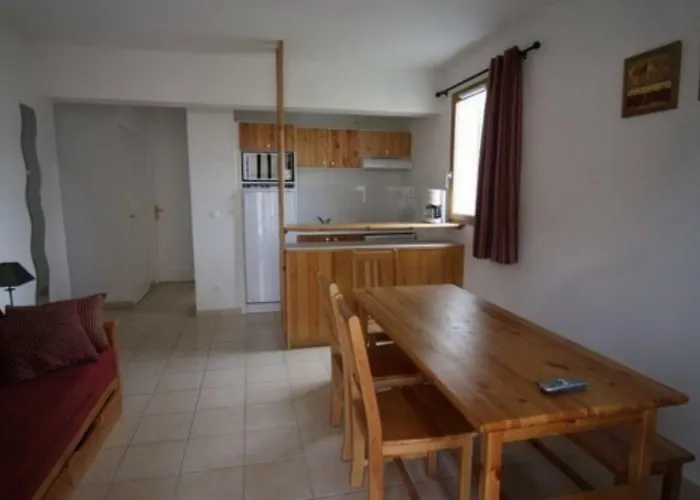 Aparthotel Hameau des Sources à Montbrun-les-Bains
