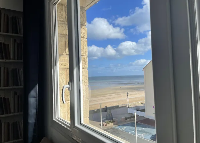 Saint-Aubin-Sur-Mer (Calvados) Hotels