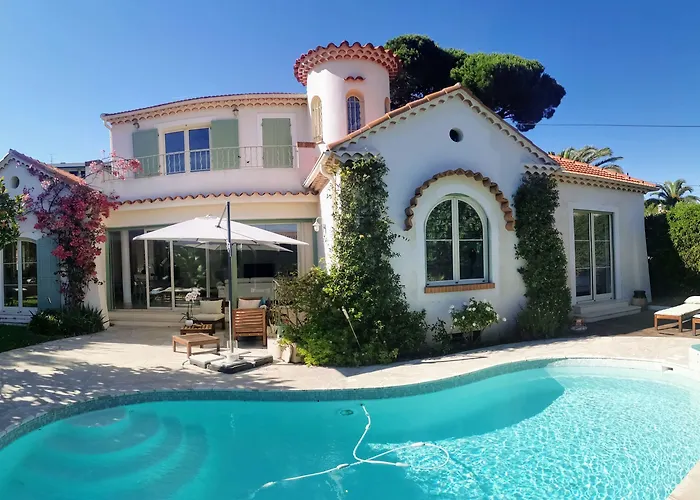 Blue Dream Cannes Guest House