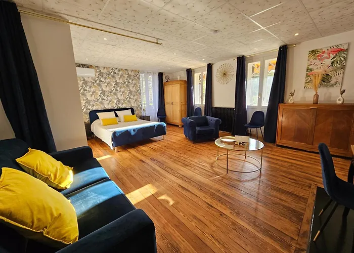 Bed and breakfast Le Manoir- Cluny