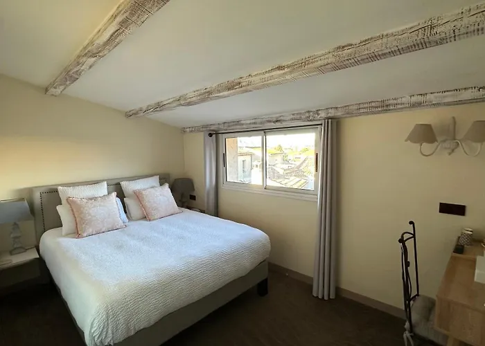 Hoteles en Trets