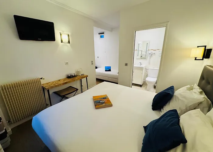 Hotel L'Amiral Paris